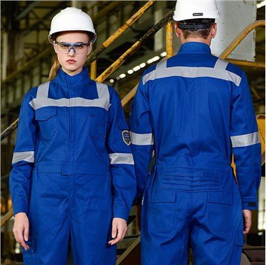 Reflekterende brannsikre arbeidsklær