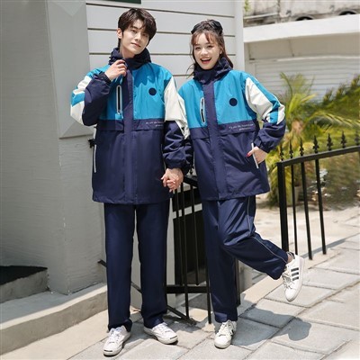 Skoleuniform kulturelt symboltilpasning